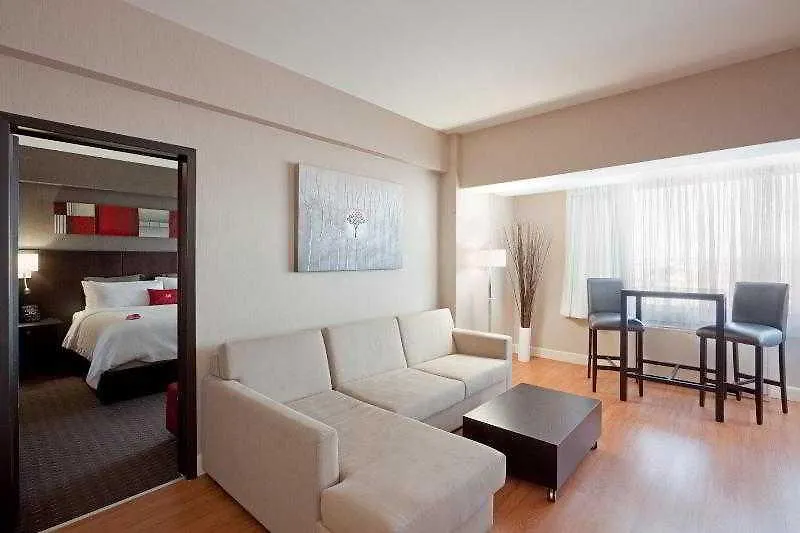 Armon Plaza Montreal Airpt, Trademark Collection By Wyndham 4*,  Canada