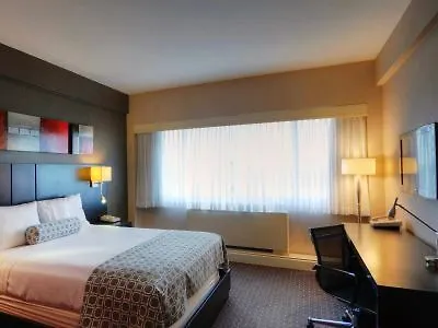 Armon Plaza Montreal Airpt, Trademark Collection By Wyndham 4*,